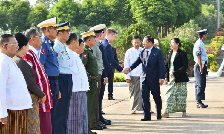 លោក មីន អ៊ុងឡាំង ទៅចូលរួមទិវាជ័យជម្នះក្នុងសង្គ្រាមលោកលើកទី២នៅរុស្ស៊ី