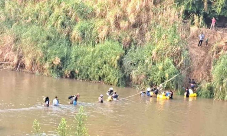 ប្រជាជនមីយ៉ាន់ម៉ាភៀសខ្លួនទៅថៃដោយសារការប្រយុទ្ធគ្នាខ្លាំងរបស់របបយោធានិងក្រុមតស៊ូ