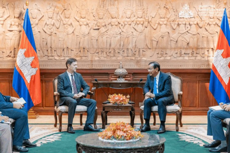 កម្ពុជា ចង់ឱ្យហុងគ្រីដំឡើងការិយាល័យតំណាងរបស់ខ្លួននៅភ្នំពេញ ទៅជាស្ថានទូតពេញលេញ